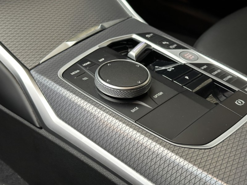 2024 (74) BMW 3 SERIES 320i M Sport 4dr Saloon  4997318