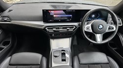 2024 (74) BMW 3 SERIES 320i M Sport 4dr Saloon 4997294