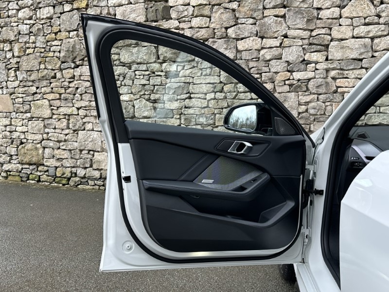 2025 (25) BMW 1 SERIES M135 xDrive 5dr  5040114