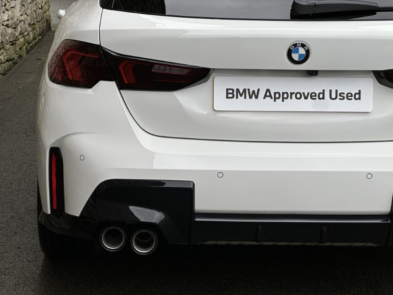 2025 (25) BMW 1 SERIES M135 xDrive 5dr  5040076