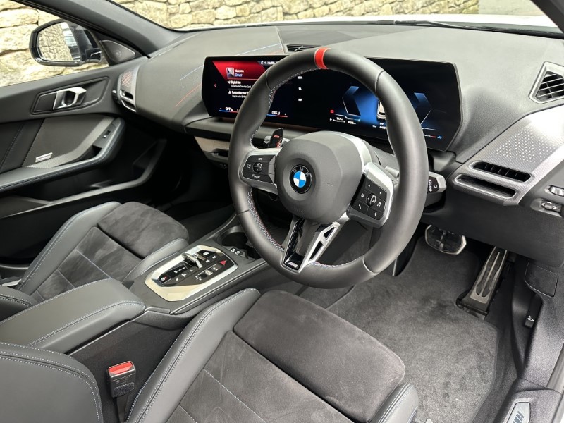 2025 (25) BMW 1 SERIES M135 xDrive 5dr  5040081