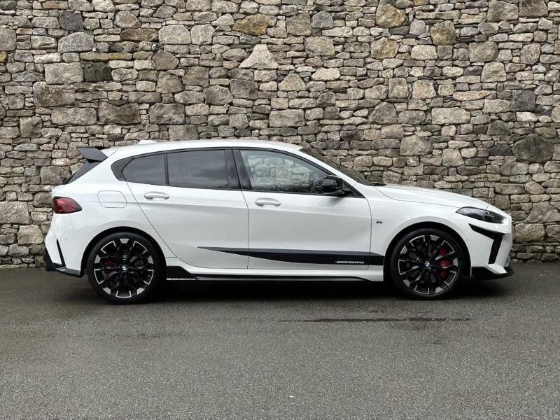 2025 (25) BMW 1 SERIES M135 xDrive 5dr  5040074