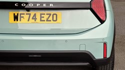 2024 (74) MINI COOPER 1.5 C Classic 3dr Auto 5033566
