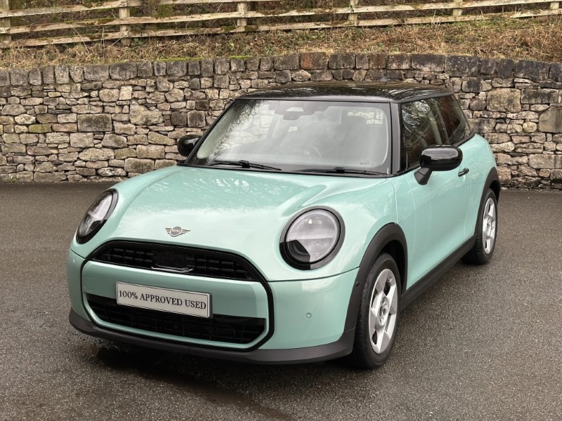 2024 (74) MINI COOPER 1.5 C Classic 3dr Auto 5033586