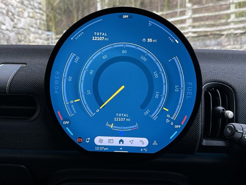 2024 (74) MINI COOPER 1.5 C Classic 3dr Auto 5033620