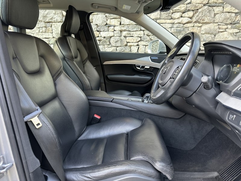 2021 (71) VOLVO XC90 2.0 B5D [235] Momentum 5dr AWD Geartronic 5053626