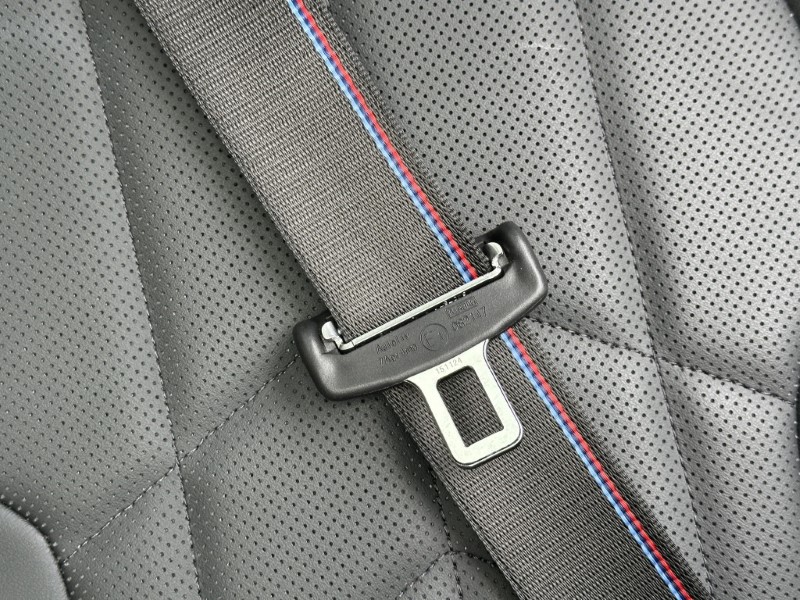 2025 (74) BMW 5 SERIES 520i M Sport Pro Saloon  5004447