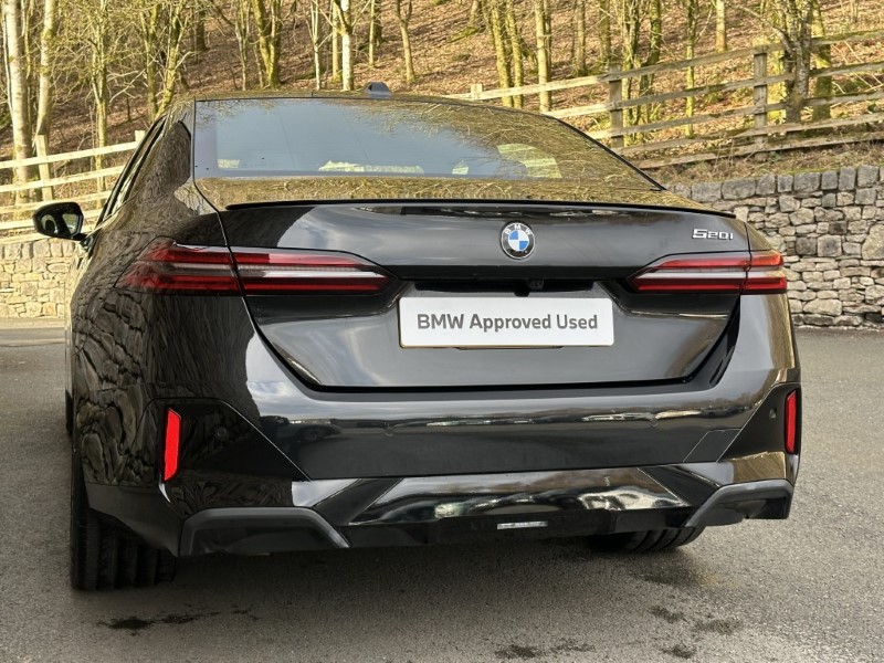 2025 (74) BMW 5 SERIES 520i M Sport Pro Saloon  5004410