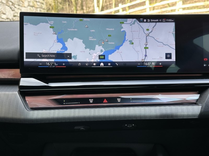 2025 (74) BMW 5 SERIES 520i M Sport Pro Saloon  5004420