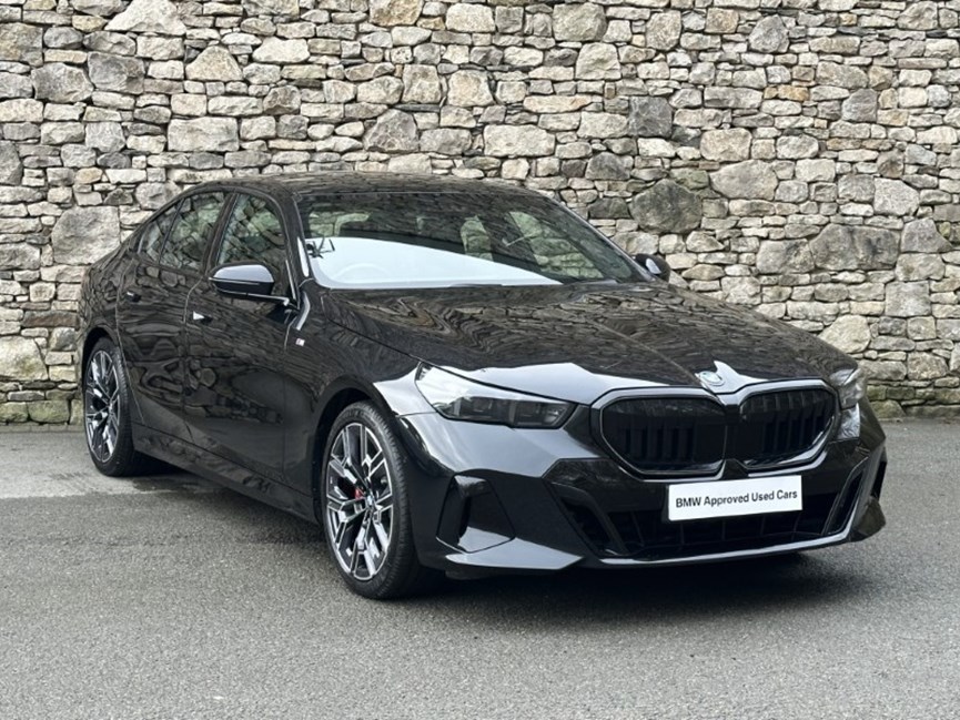 2025 (74) BMW 5 SERIES 520i M Sport Pro Saloon