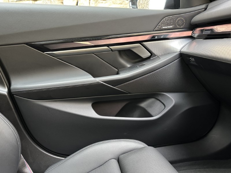 2025 (74) BMW 5 SERIES 520i M Sport Pro Saloon  5004422