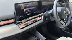 2025 (25) BMW 5 SERIES 520i M Sport Saloon 5005888