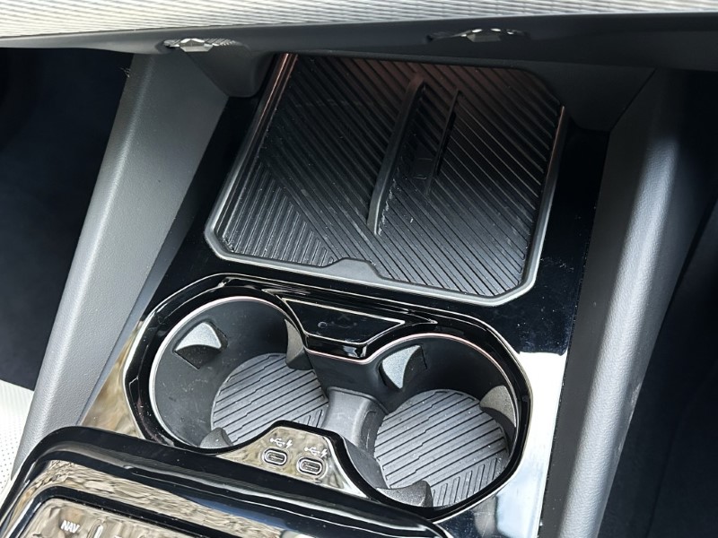 2025 (25) BMW 5 SERIES 520i M Sport Saloon  5005875