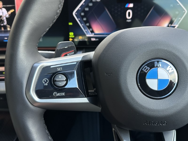 2025 (25) BMW 5 SERIES 520i M Sport Saloon  5005879