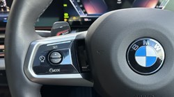 2025 (25) BMW 5 SERIES 520i M Sport Saloon 5005879