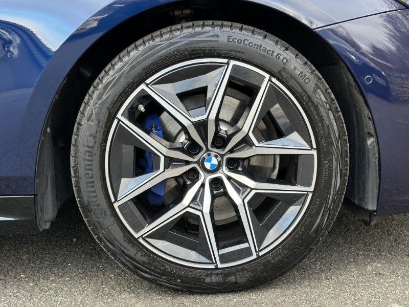 2025 (25) BMW 5 SERIES 520i M Sport Saloon  5005919