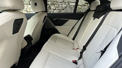 2025 (25) BMW 5 SERIES 520i M Sport Saloon 5005894