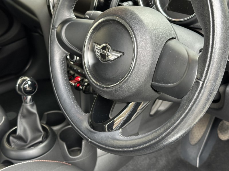2017 (67) MINI HATCHBACK 1.5 Cooper 3dr 5060419