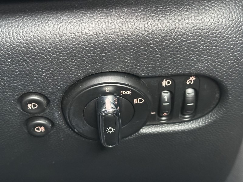 2017 (67) MINI HATCHBACK 1.5 Cooper 3dr 5060433