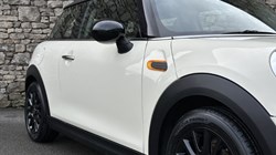 2017 (67) MINI HATCHBACK 1.5 Cooper 3dr 5060467