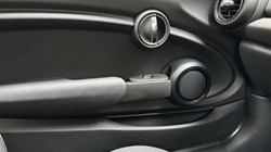 2017 (67) MINI HATCHBACK 1.5 Cooper 3dr 5060428