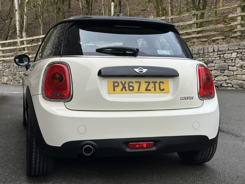 2017 (67) MINI HATCHBACK 1.5 Cooper 3dr 5060413