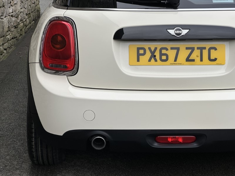 2017 (67) MINI HATCHBACK 1.5 Cooper 3dr 5060414