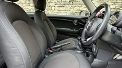 2017 (67) MINI HATCHBACK 1.5 Cooper 3dr 5060470