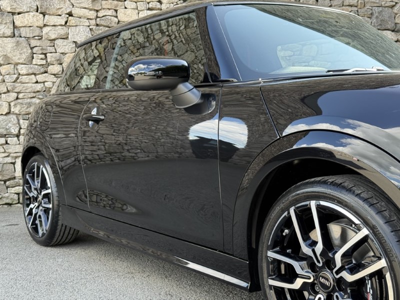 2025 (25) MINI COOPER 1.5 C Sport 3dr Auto 5046235