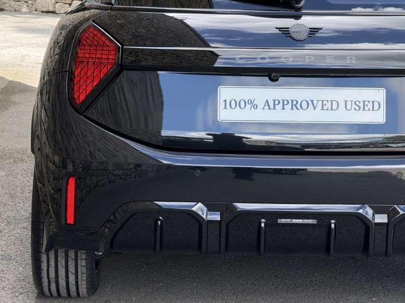 2025 (25) MINI COOPER 1.5 C Sport 3dr Auto 5046186