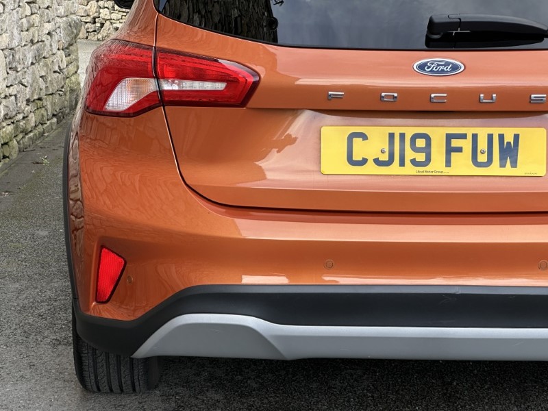 2019 (19) FORD FOCUS 1.0 EcoBoost 125 Active Auto 5dr 5062769