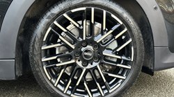 2024 (74) MINI COOPER 2.0 S Exclusive 3dr Auto 5025083