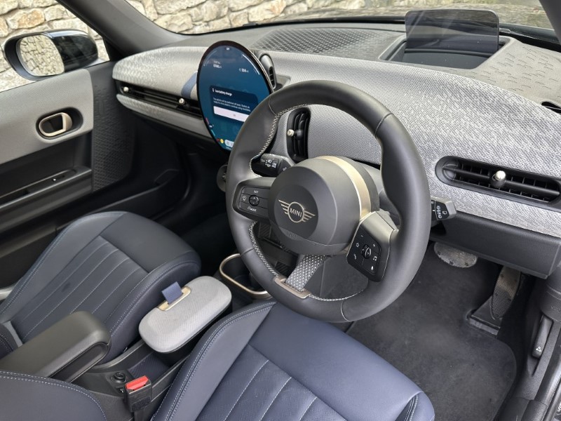 2024 (74) MINI COOPER 2.0 S Exclusive 3dr Auto 5025047