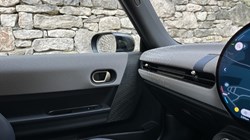 2024 (74) MINI COOPER 2.0 S Exclusive 3dr Auto 5025059