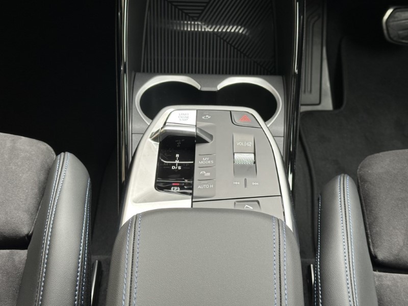 2025 (25) BMW X1 sDrive 20i MHT M Sport  5018982