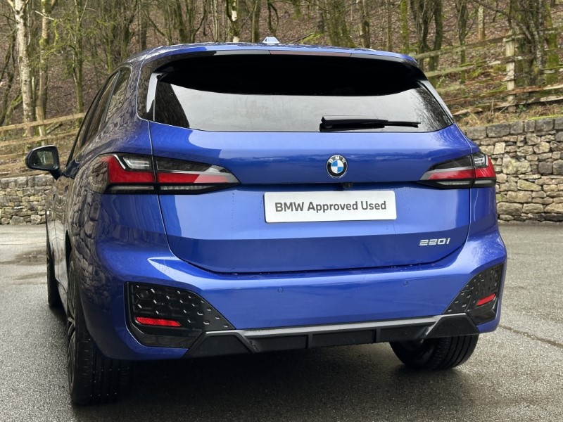 2025 (25) BMW 2 SERIES 220i MHT M Sport 5dr DCT 5050954