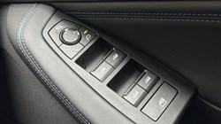 2025 (25) BMW 2 SERIES 220i MHT M Sport 5dr DCT 5050165