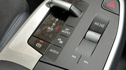 2025 (25) BMW 2 SERIES 220i MHT M Sport 5dr DCT 5050162