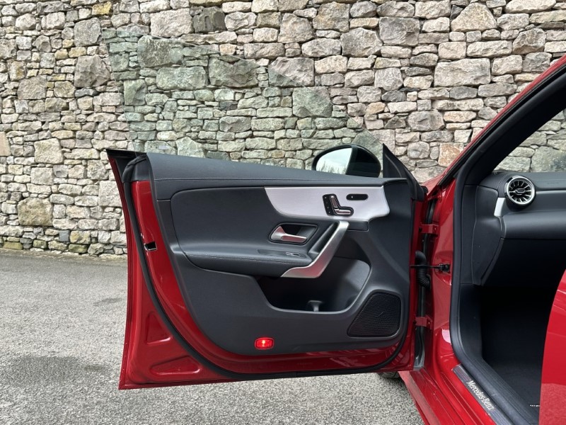 2024 (24) MERCEDES-BENZ CLA 200 AMG Line Premium Plus 4dr Tip Auto 5089973