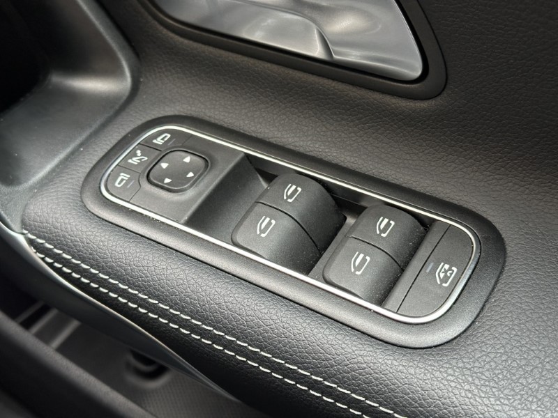 2024 (24) MERCEDES-BENZ CLA 200 AMG Line Premium Plus 4dr Tip Auto 5089953