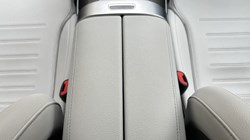 2024 (24) MERCEDES-BENZ C CLASS C300 AMG Line Premium 4dr 9G-Tronic 5087017