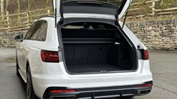 2020 (20) AUDI A4 35 TFSI Black Edition 5dr 5041533