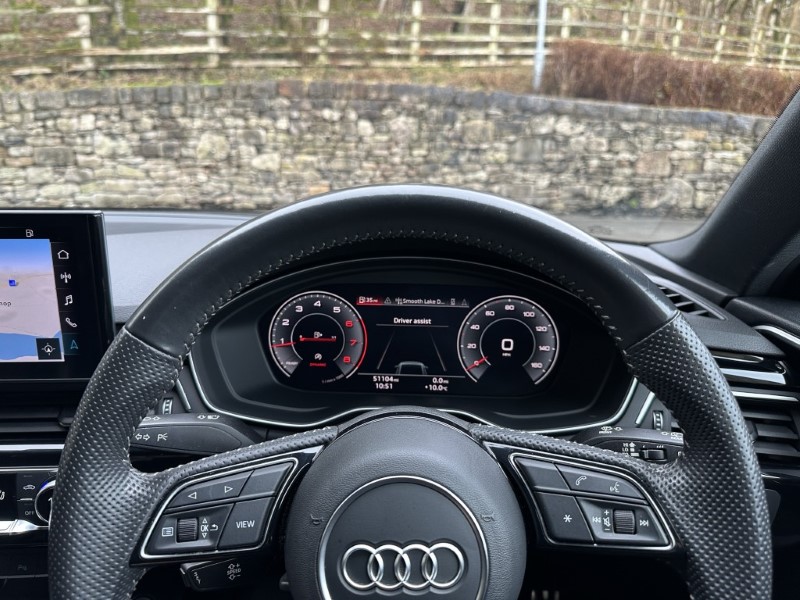 2020 (20) AUDI A4 35 TFSI Black Edition 5dr 5041582