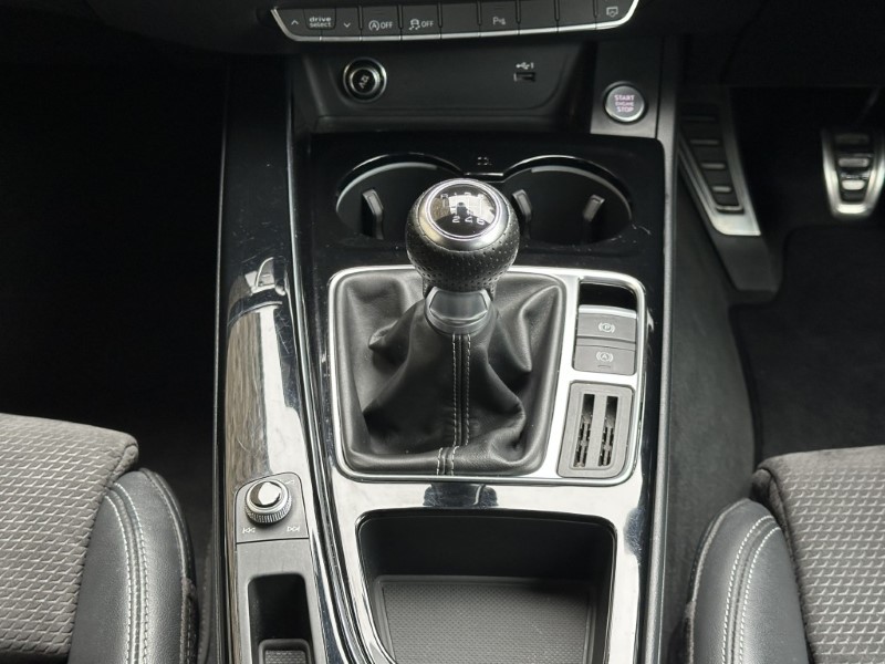 2020 (20) AUDI A4 35 TFSI Black Edition 5dr 5041542