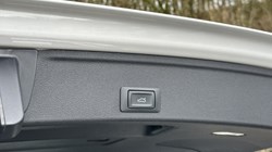 2020 (20) AUDI A4 35 TFSI Black Edition 5dr 5041532