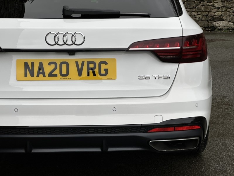 2020 (20) AUDI A4 35 TFSI Black Edition 5dr 5041529