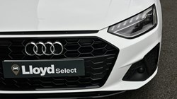 2020 (20) AUDI A4 35 TFSI Black Edition 5dr 5041555