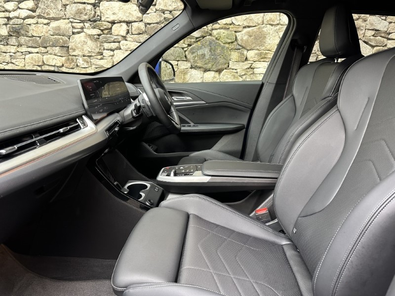 2025 (25) BMW iX1 150kW eDrive20 M Sport 65kWh 5dr Auto 5068867