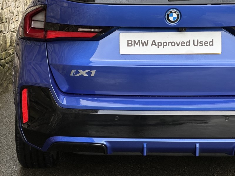 2025 (25) BMW iX1 150kW eDrive20 M Sport 65kWh 5dr Auto 5068859