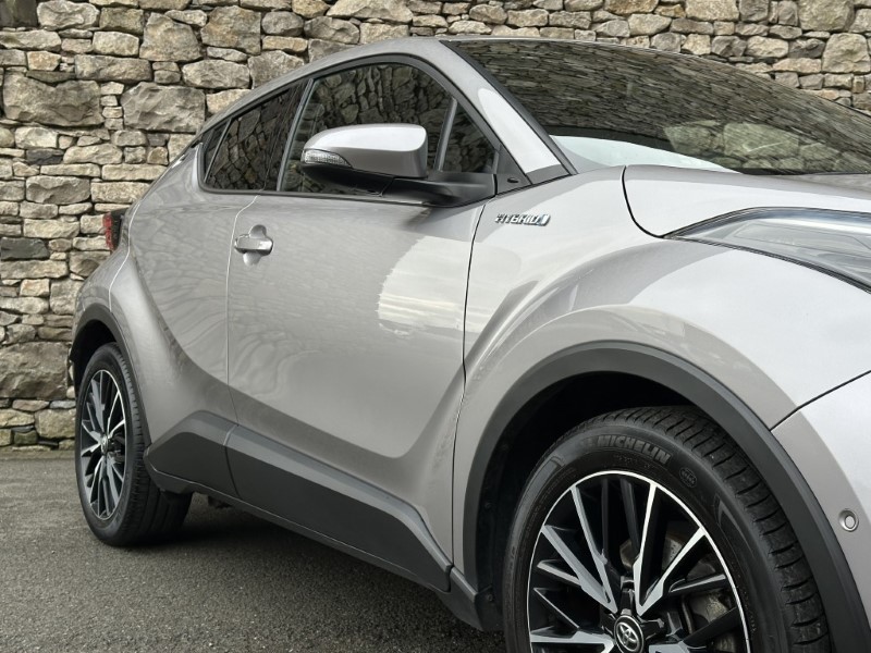 2020 (70) TOYOTA C-HR 2.0 Hybrid Excel 5dr CVT 5084124